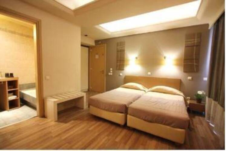 Ariston Hotel