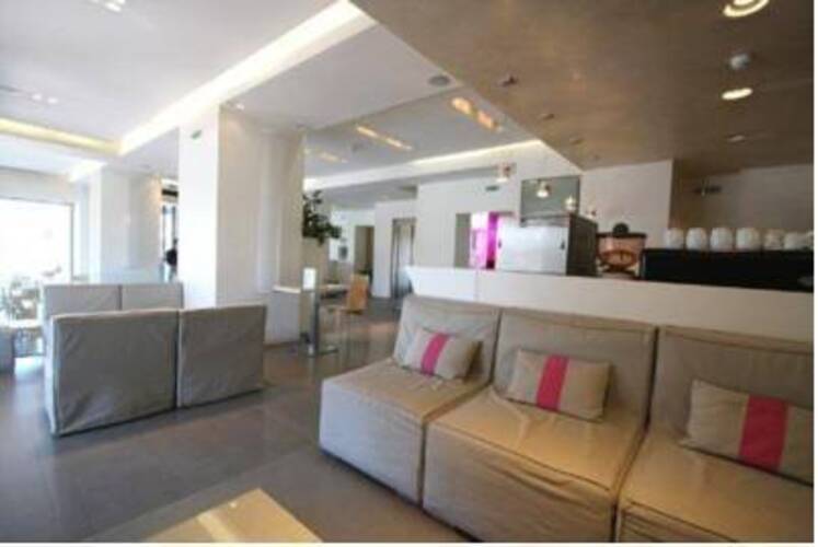 Ariston Hotel