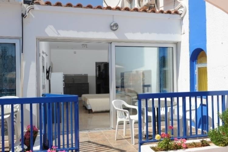 Alexia Hotel Apartments