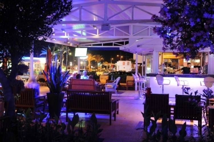 Alexia Hotel Apartments