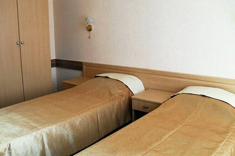 Салют Отель