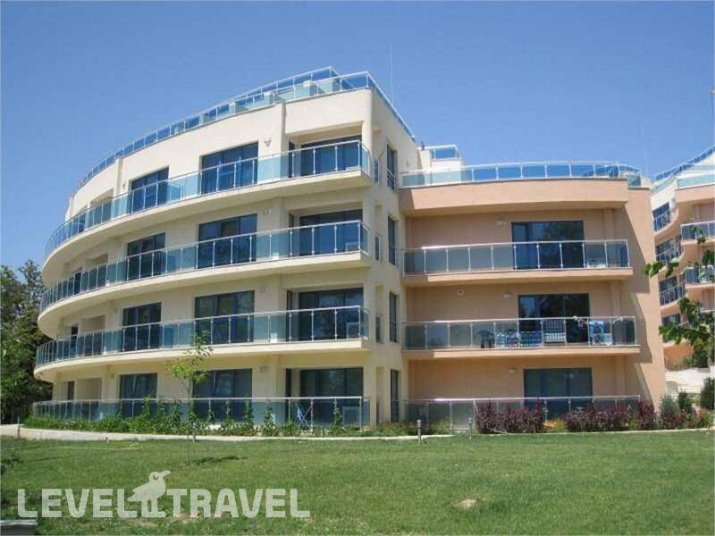 Фотография Apart Complex Aquamarine I