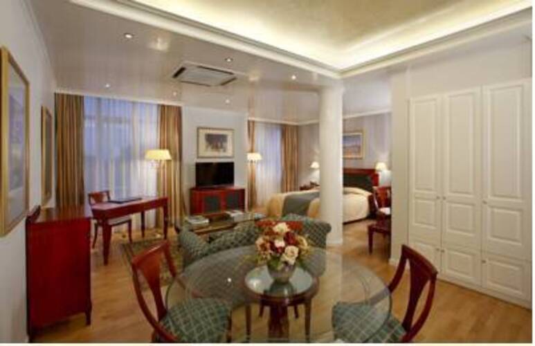 Theoxenia Palace Hotel