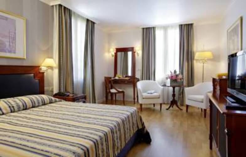 Theoxenia Palace Hotel