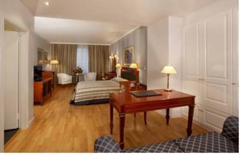 Theoxenia Palace Hotel