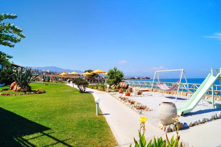 Alkionis Beach Hotel Apartments