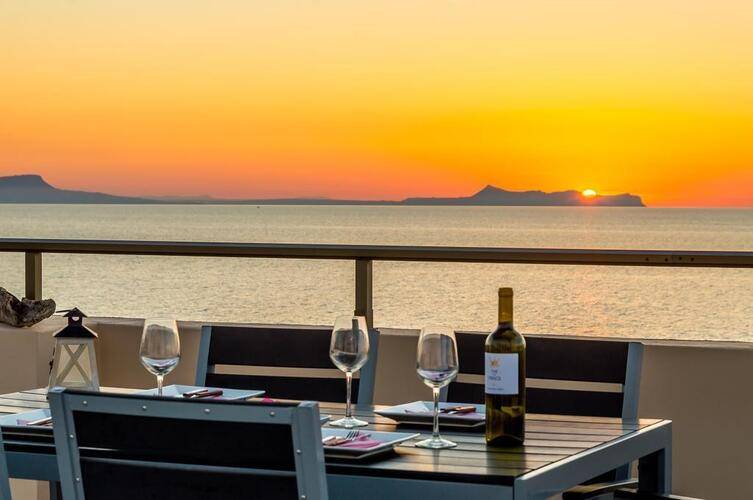 Alkionis Beach Hotel Apartments