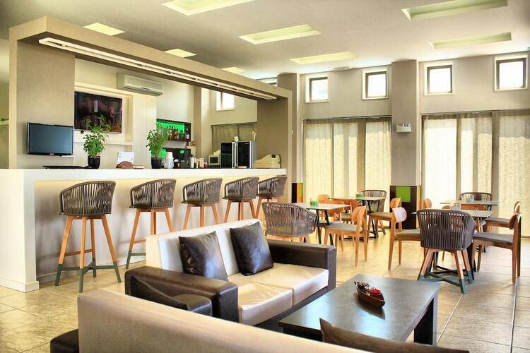 Alkionis Beach Hotel Apartments