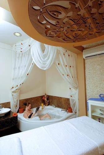 Grand Okan Hotel