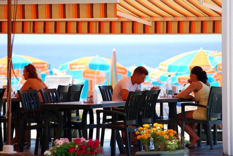 Grand Okan Hotel