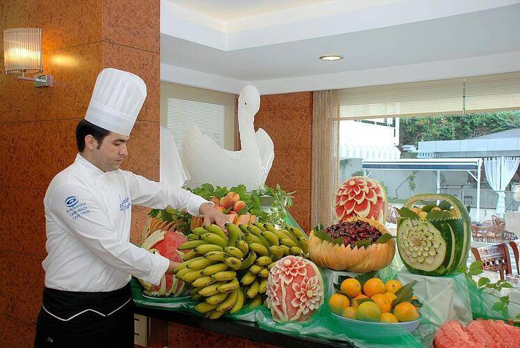 Grand Okan Hotel