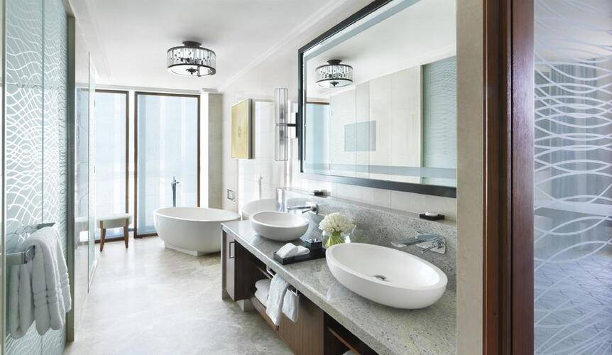Four Seasons Hotel Abu Dhabi At Al Maryah Island