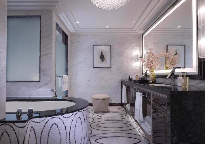 Four Seasons Hotel Abu Dhabi At Al Maryah Island