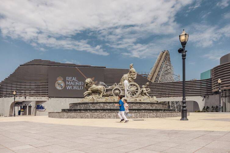 Lapita Hotel Dubai Parks & Resorts