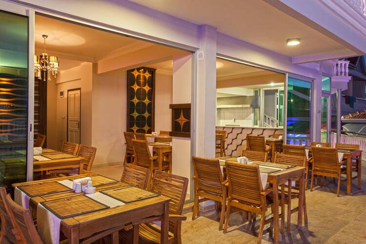 Sunny Hill Alya Hotel