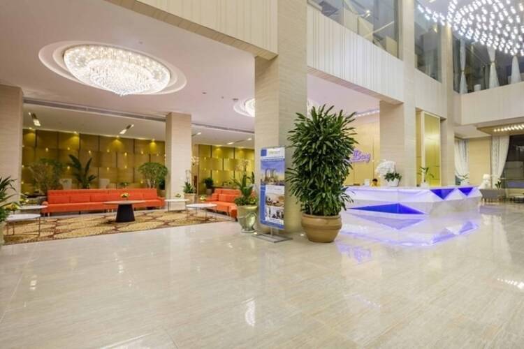 Diamond Bay Hotel