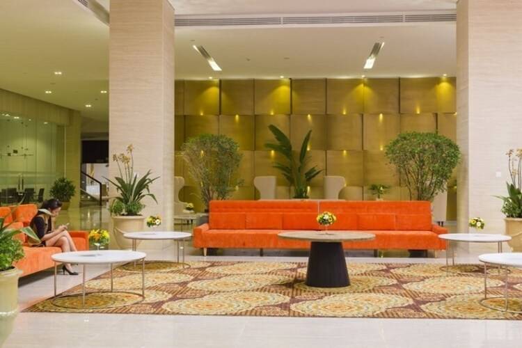 Diamond Bay Hotel