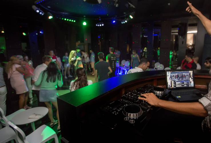 Numa Bay Exclusive (Ex.Sentido Numa Bay)