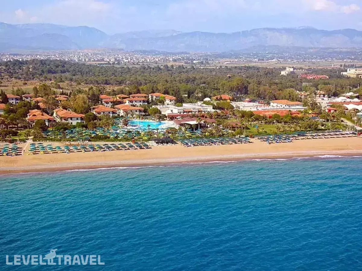 Paloma Paradise Beach