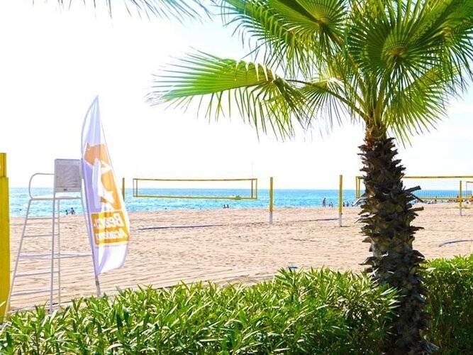 Paloma Paradise Beach