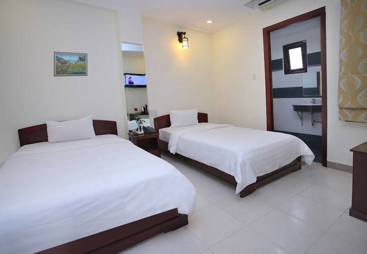 Moonlight Hotel