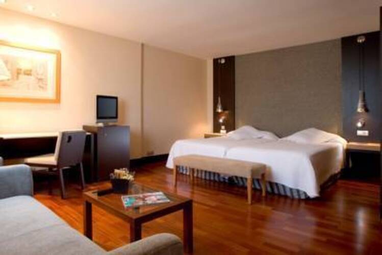 Nh Barcelona Stadium — фото 2