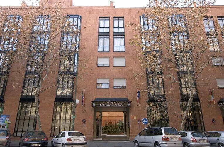 Espahotel Plaza Basilica 3★, Мадрид