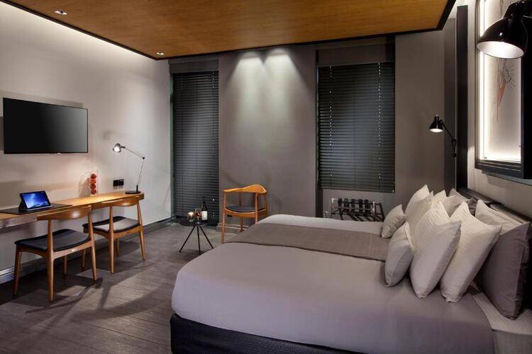Met34 Athens Hotel
