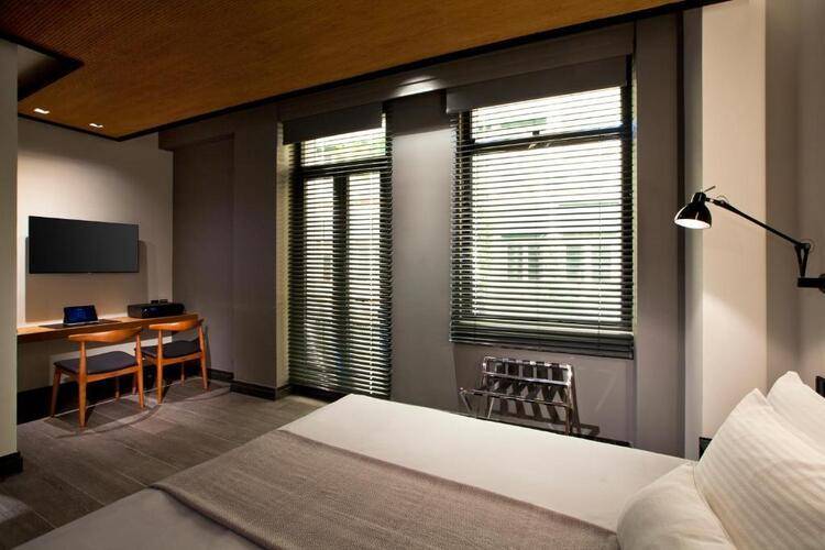 Met34 Athens Hotel