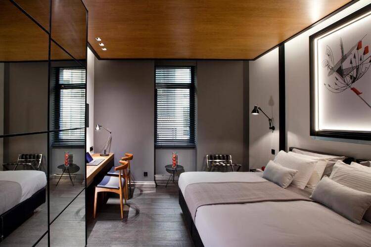 Met34 Athens Hotel