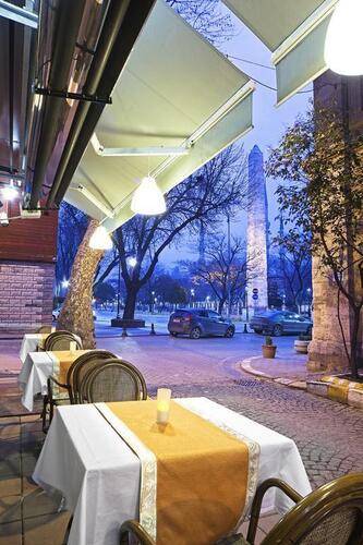 Spectra Hotel