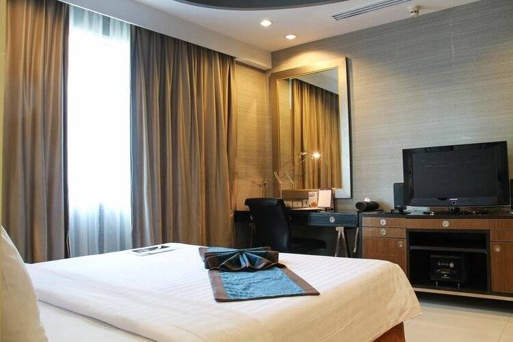Furamaxclusive Asoke