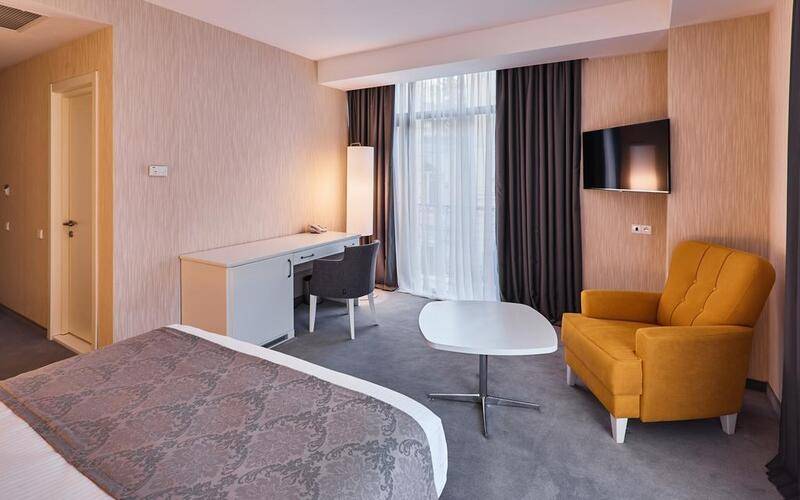 Gallery Palace Hotel