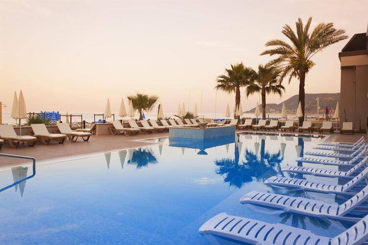 Alaadin Beach