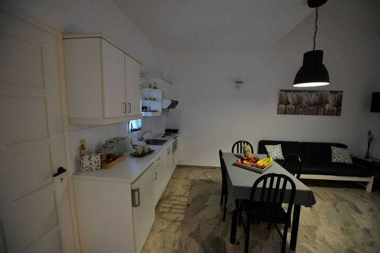 Anna Apartments