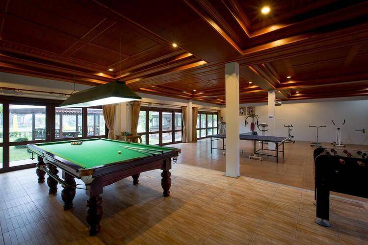 The Sunset Beach Resort