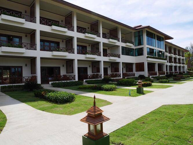 The Sunset Beach Resort