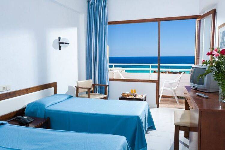 Blue Sea La Pinta Hotel