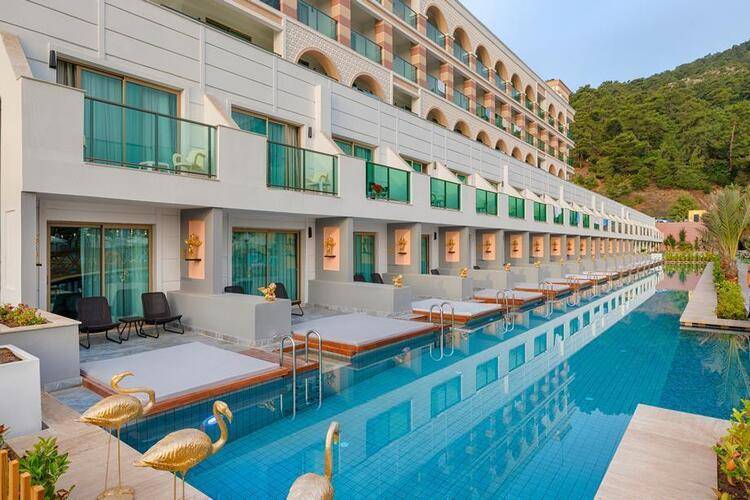 Dosinia Luxury Resort