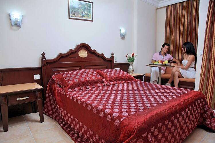 Kahya Hotel