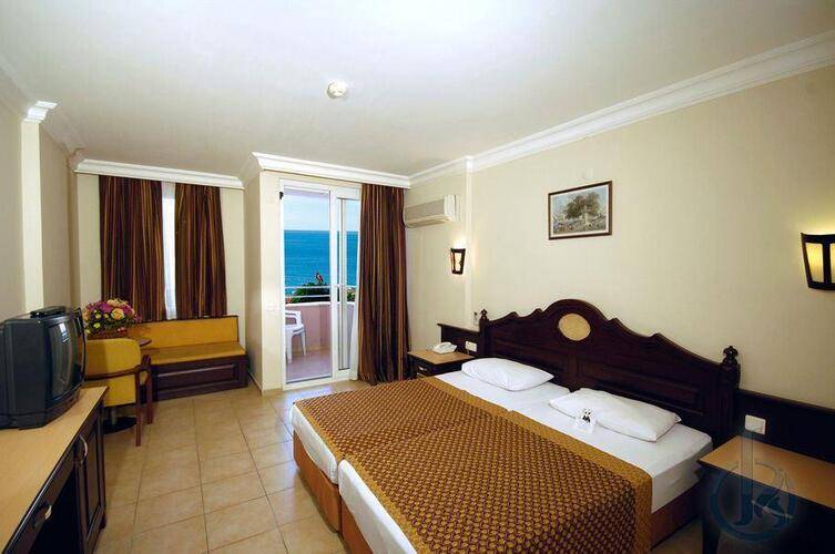 Kahya Hotel