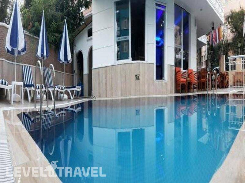 Фотография North Point Hotel