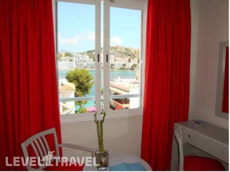 Фотография Playas Del Rey Hotel