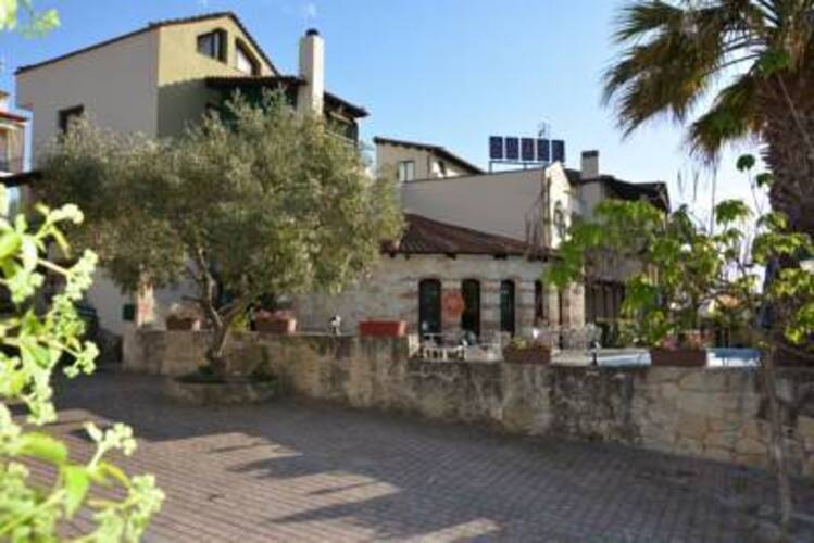Samel Hotel Siviri
