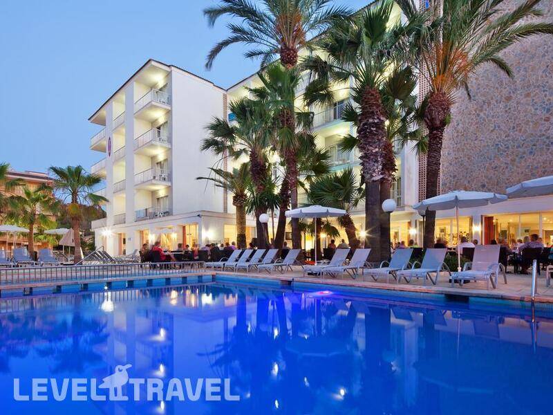 Фотография JS Yate Hotel