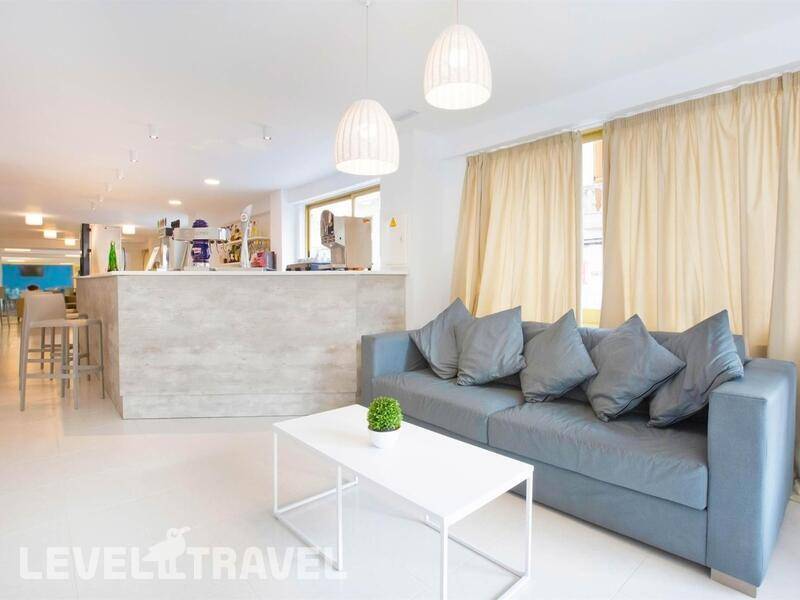 Фотография Blue Sea Arenal Tower Hotel (Adults Only 17+)
