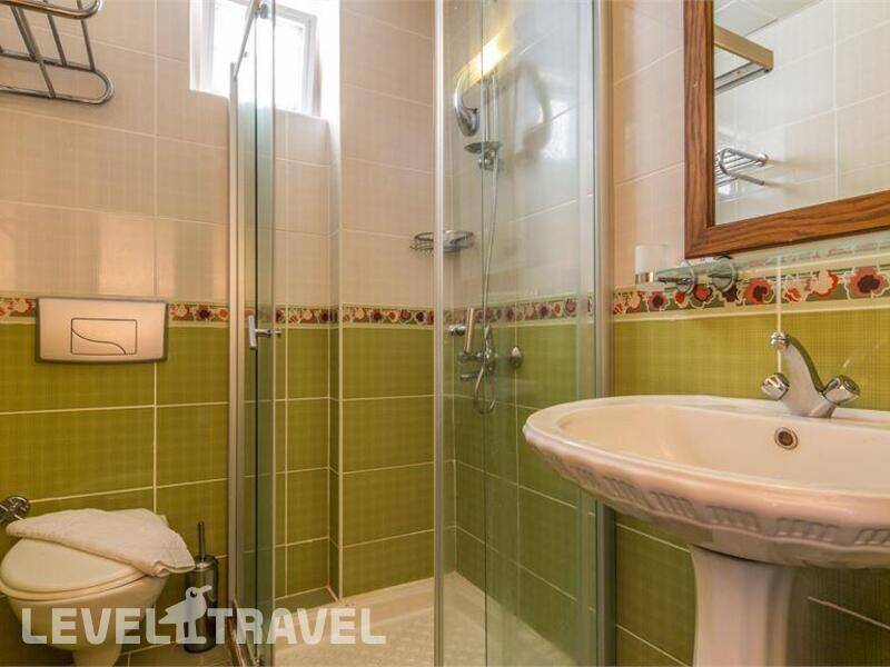 Фотография Honeymoon Beach Hotel