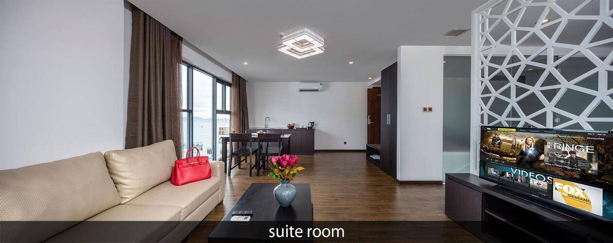 Meriton Hotel