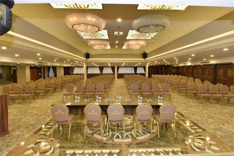 Hurry Inn Hotel