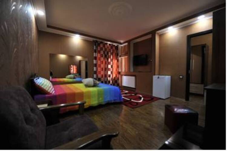 DKD Bridge Hotel